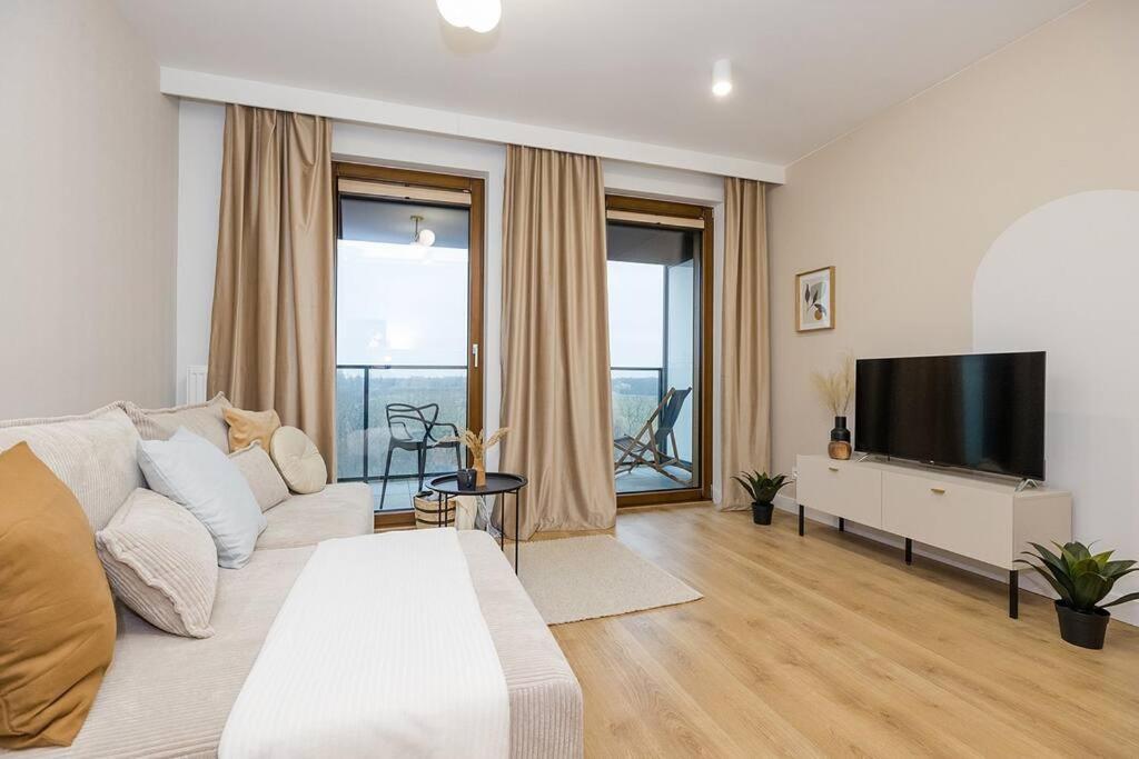 Superapart Klobucka Apt345 Варшава Экстерьер фото